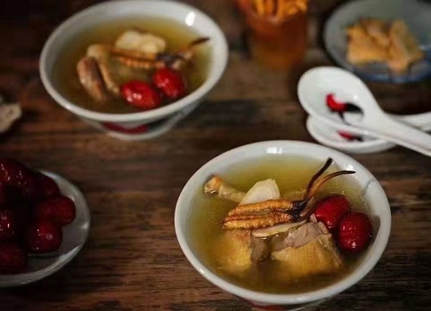 三類人不能吃冬蟲夏草，你知道這個(gè)事嗎